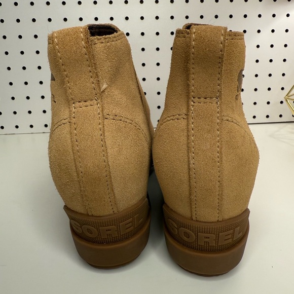 Sorel Evie II Chelsea Boot Waterproof Suede NL5020 Caribou Buff Women's Size 9.5 - Picture 4 of 16